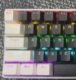 Review Keycap Xuyên LED Đa Năng: Phụ Kiện Nâng Cấp Bàn Phím Cơ 104/62 Phím (Trắng/Đen)