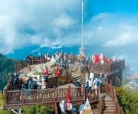 Sapa ký sự: Hai thái cực đối lập giữa Tả Van và Thị trấn sương mù