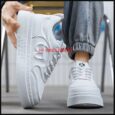 Review chi tiết cho mẫu Giày Sneaker Nam Họa Tiết Chữ B